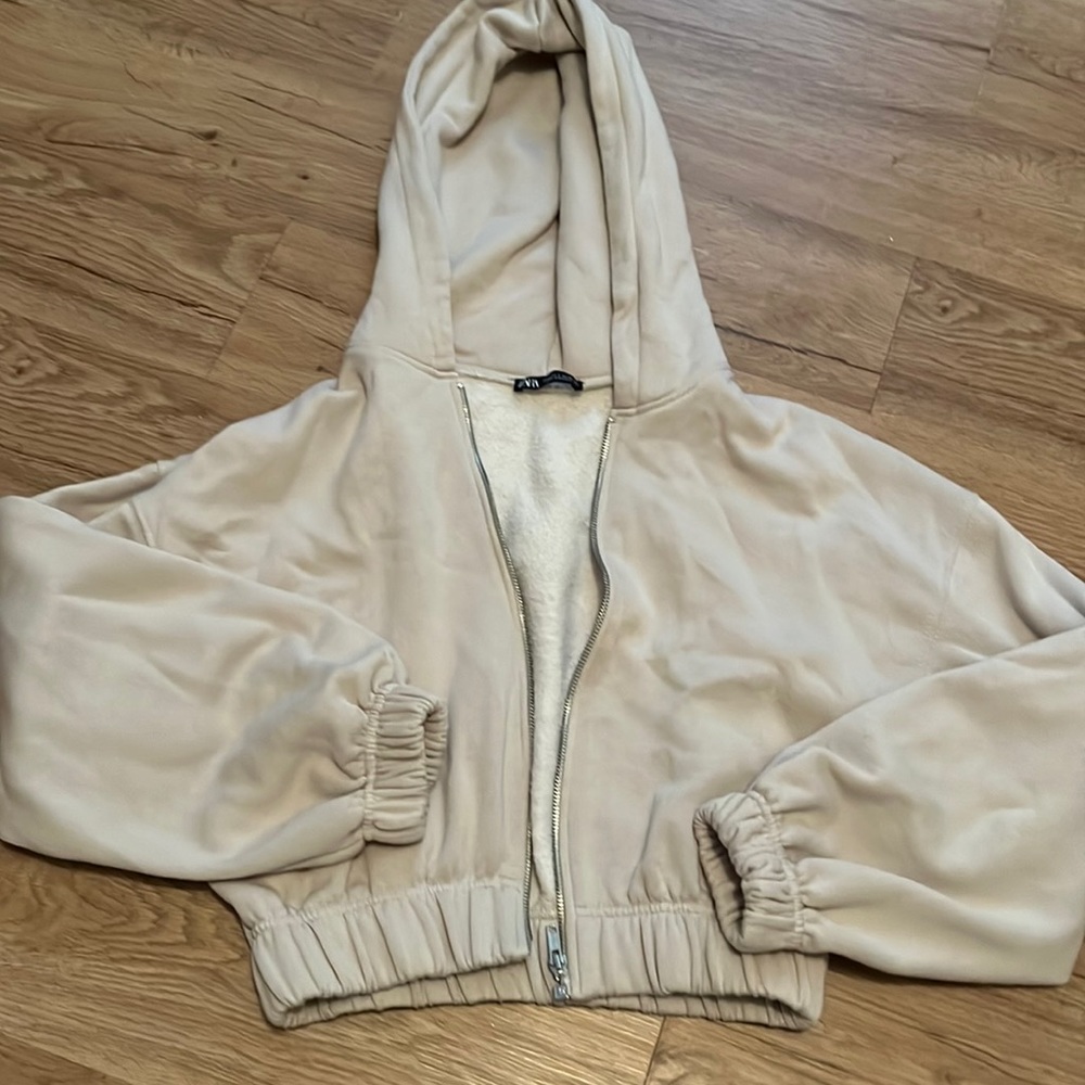 Brand new crop zip hoodie from Zara